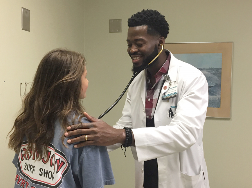 McLeod Sports Medicine Offers Free High School Physicals to Local